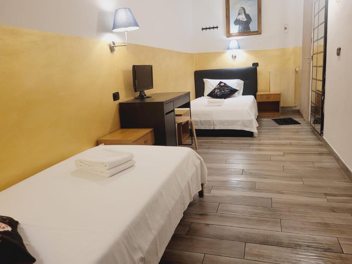 Hotel Beking Roma Exterior foto